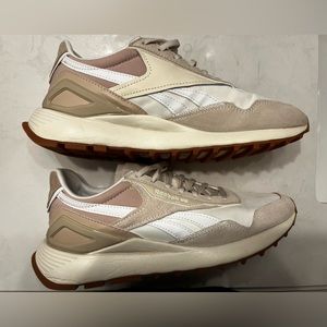 Reebok casual sneakers